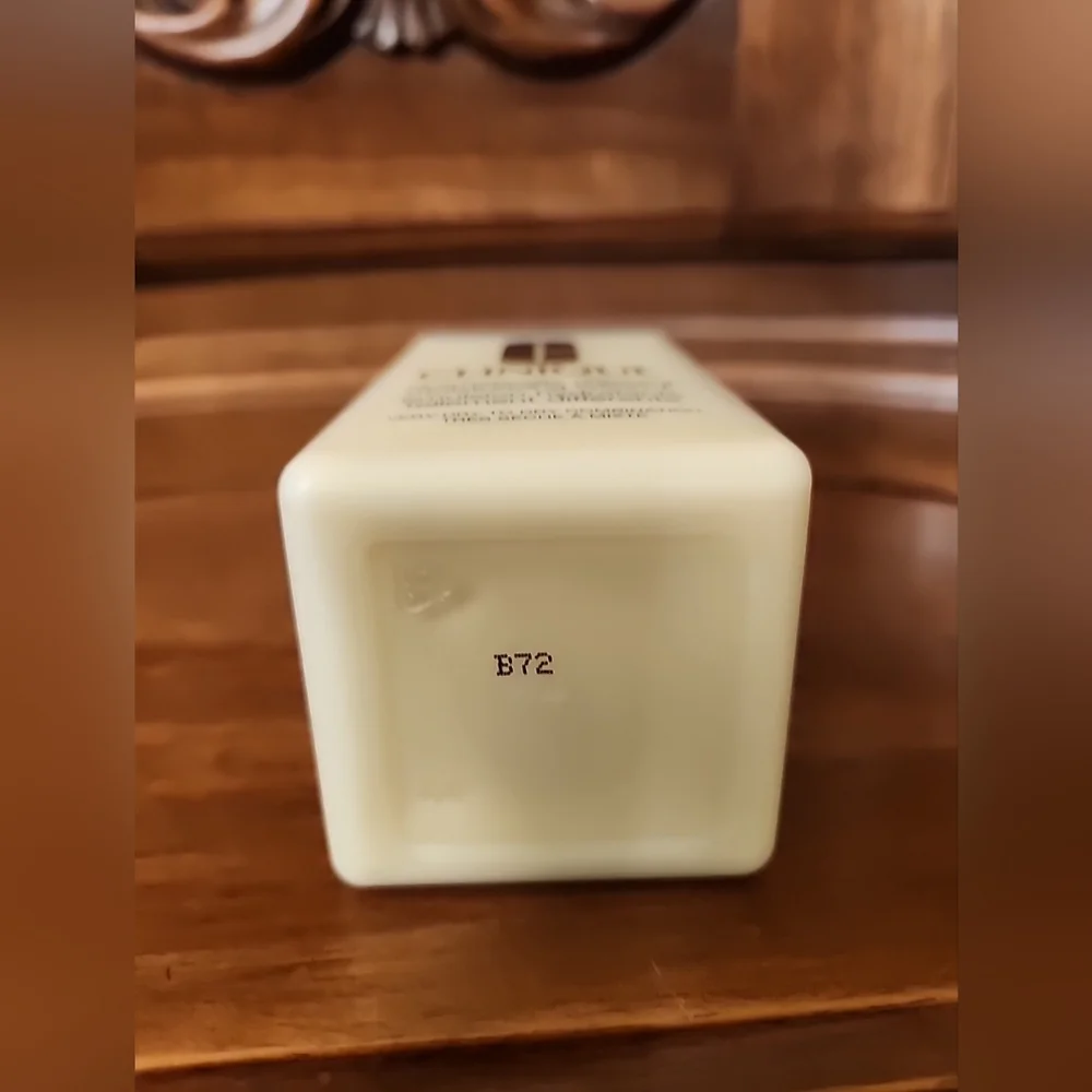 Clinique Dramatically Different Moisturizing Gel, 8.5oz Jumbo--NWOB - Picture 3 of 4